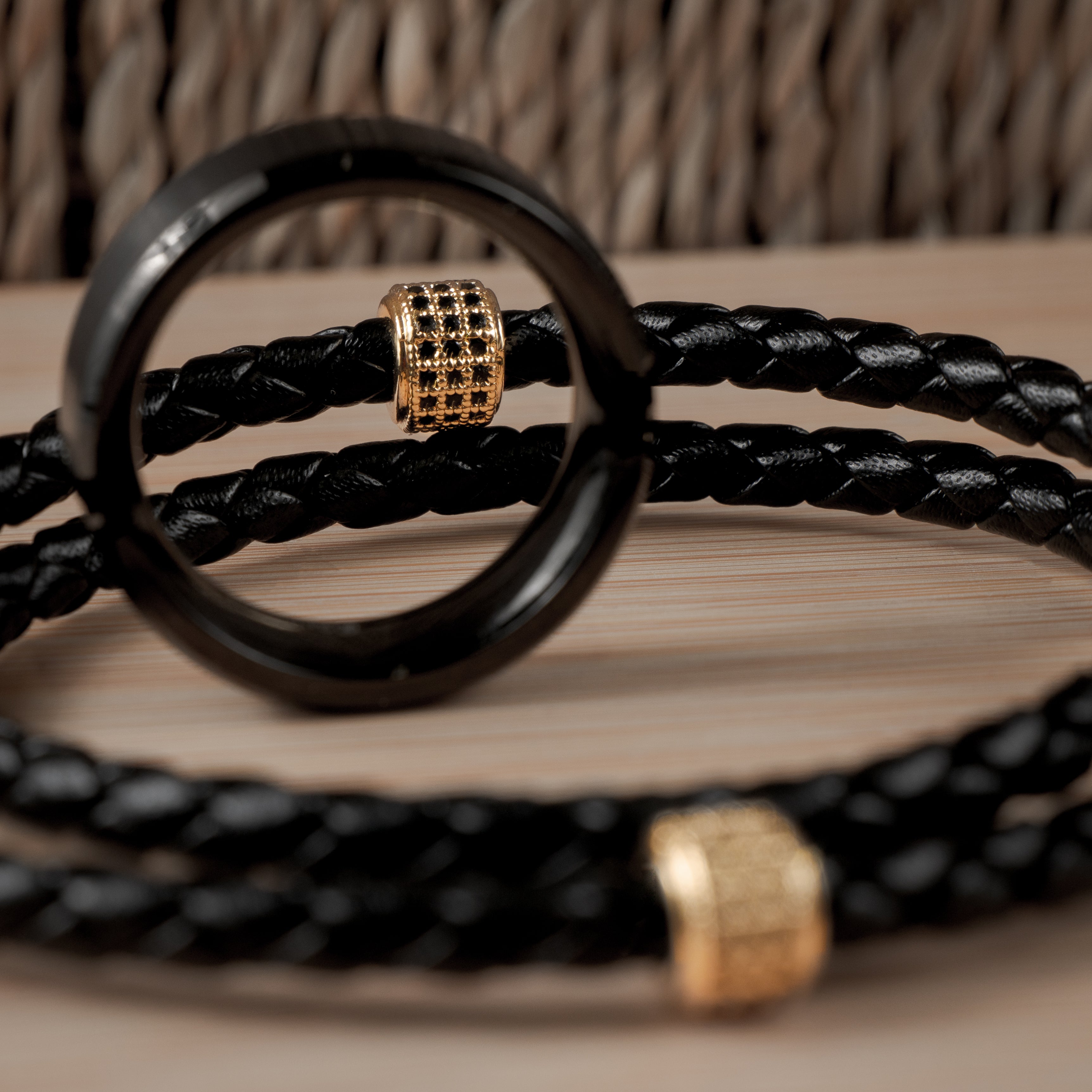 6 Pieces of Jewelry That Every Wardrobe Needs Himalaya Jewelry